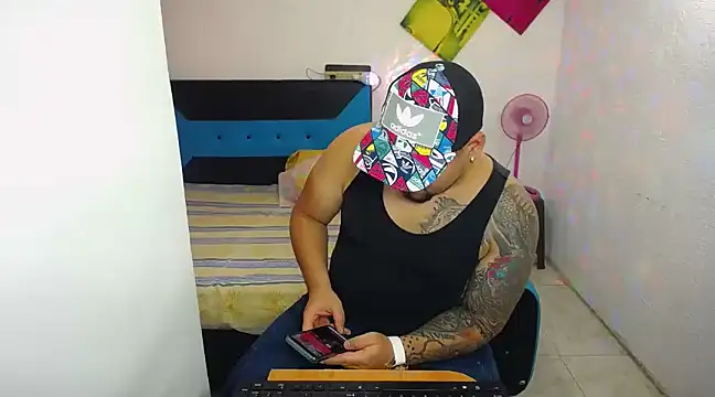 pitbullveryhot online show from 03.13.25