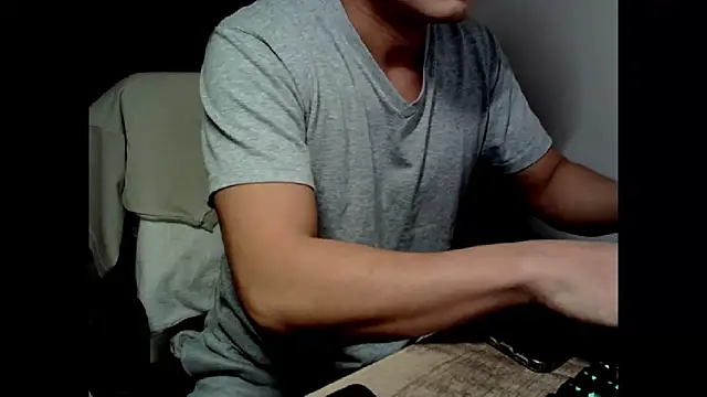 Snapshot of 0066top chatting on 01.12.25 0066top online show from 01.12.25