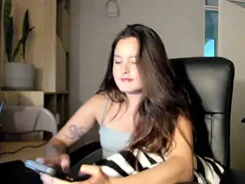 Snapshot of AmandaCallum chatting on 06.02.26 AmandaCallum online show from 06.02.26