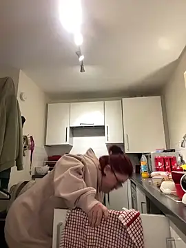 Tallulah-mae-xoxox online show from 02.17.25