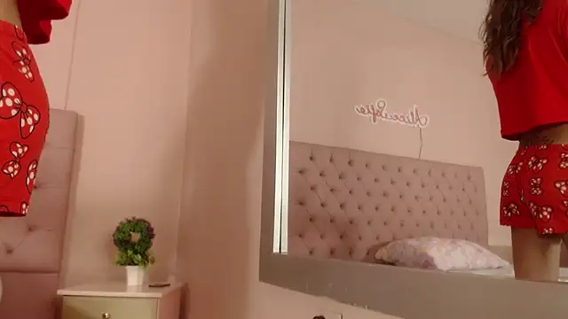 alice sofia online show from 10.12.25