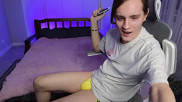 nikompell online show from 12.15.24