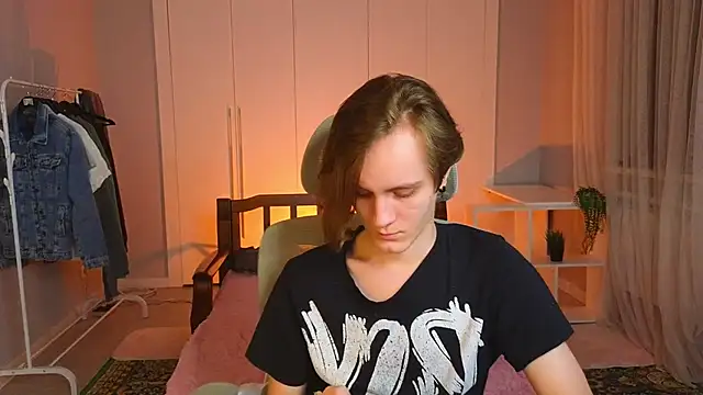 nikompell online show from 03.10.25