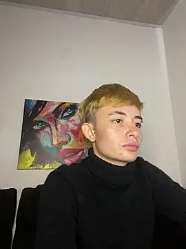 Snapshot of nico_18x chatting on 02.10.25 nico 18x online show from 02.10.25