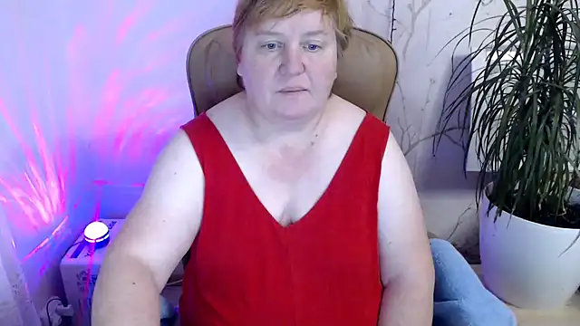 Snapshot of Limonka-Fire chatting on 12.07.24 Limonka-Fire online show from 12.07.24