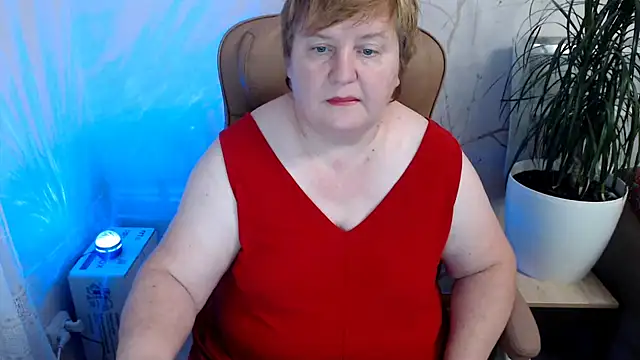 Snapshot of Limonka-Fire chatting on 12.08.24 Limonka-Fire online show from 12.08.24