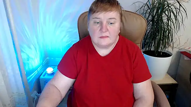 Snapshot of Limonka-Fire chatting on 12.28.24 Limonka-Fire online show from 12.28.24