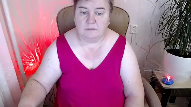 Snapshot of Limonka-Fire chatting on 01.07.25 Limonka-Fire online show from 01.07.25