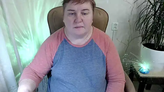 Snapshot of Limonka-Fire chatting on 01.07.25 Limonka-Fire online show from 01.07.25