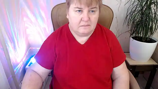 Snapshot of Limonka-Fire chatting on 01.14.25 Limonka-Fire online show from 01.14.25