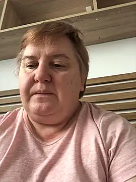 Snapshot of Limonka-Fire chatting on 02.04.25 Limonka-Fire online show from 02.04.25