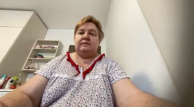 Snapshot of Limonka-Fire chatting on 02.15.25 Limonka-Fire online show from 02.15.25