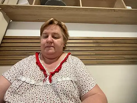 Snapshot of Limonka-Fire chatting on 02.15.25 Limonka-Fire online show from 02.15.25