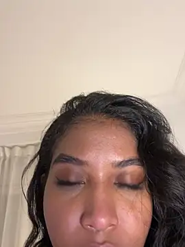 Snapshot of IamCrystal2 chatting on 03.16.26 IamCrystal2 online show from 03.16.26