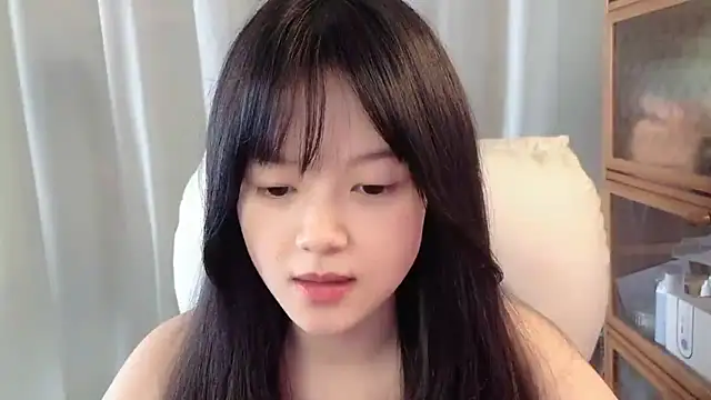 Snapshot of max688 chatting on 12.19.25 max688 online show from 12.19.25