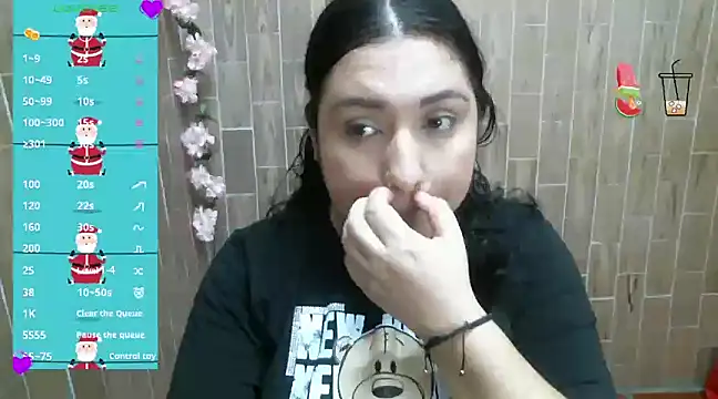 Snapshot of solyeria chatting on 12.11.24 solyeria online show from 12.11.24