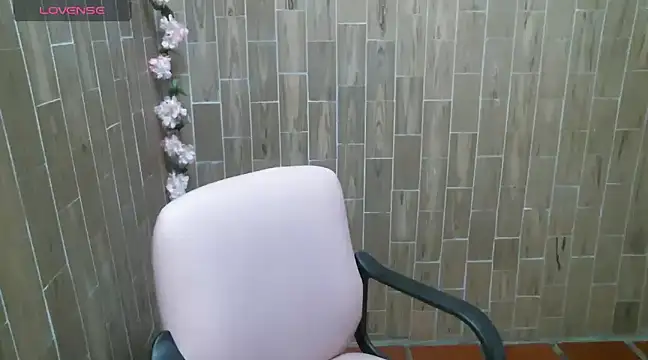 Snapshot of solyeria chatting on 12.12.24 solyeria online show from 12.12.24