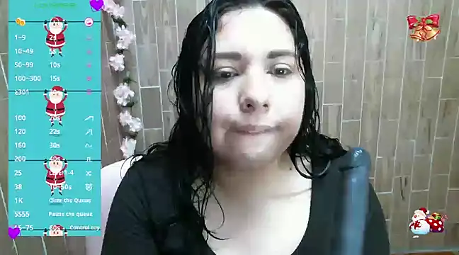 Snapshot of solyeria chatting on 12.13.24 solyeria online show from 12.13.24