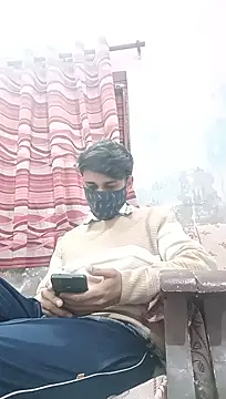 Snapshot of handsome-boy chatting on 12.14.24 handsome-boy online show from 12.14.24