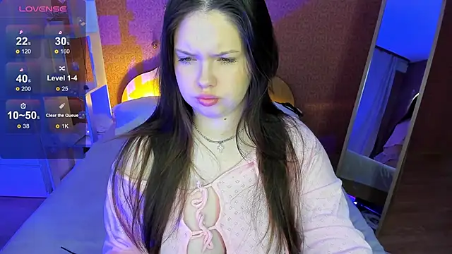 Snapshot of Rina_Bailey chatting on 12.19.24 Rina Bailey online show from 12.19.24