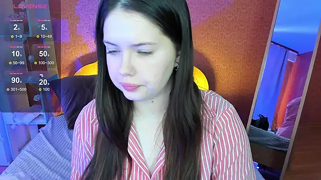 Snapshot of Rina_Bailey chatting on 12.23.24 Rina Bailey online show from 12.23.24