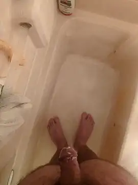 Snapshot of Cuminmyhands90 chatting on 03.18.26 Cuminmyhands90 online show from 03.18.26