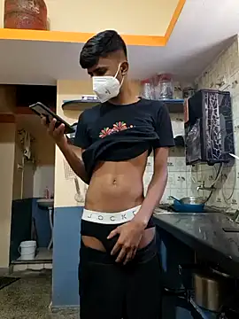 Snapshot of KissesBoyAD chatting on 12.15.24 KissesBoyAD online show from 12.15.24