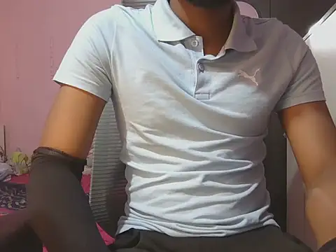 Snapshot of KissesBoyAD chatting on 09.08.25 KissesBoyAD online show from 09.08.25