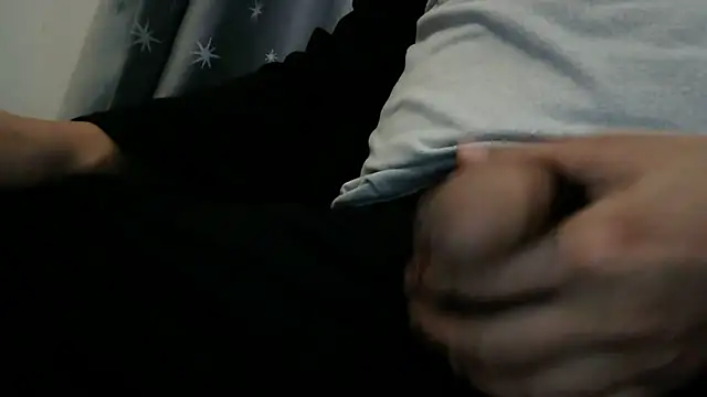 XiaoGuoGuo284512 online show from 01.12.26