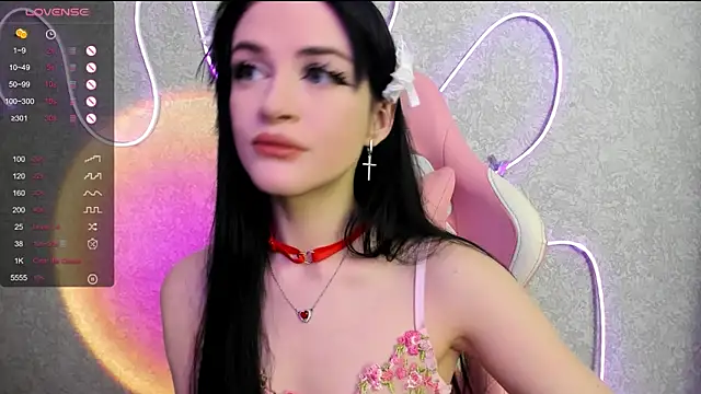 Molly Crystall online show from 06.14.26