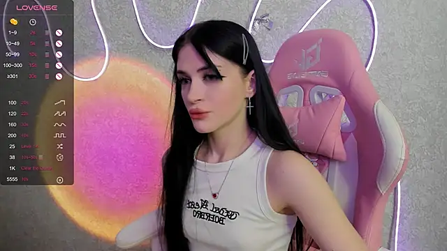 Molly Crystall online show from 06.29.26
