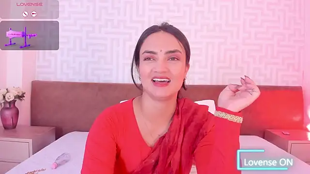 Snapshot of anany__ chatting on 10.22.25 anany online show from 10.22.25