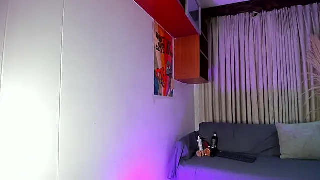 JulietaKane online show from 06.12.26