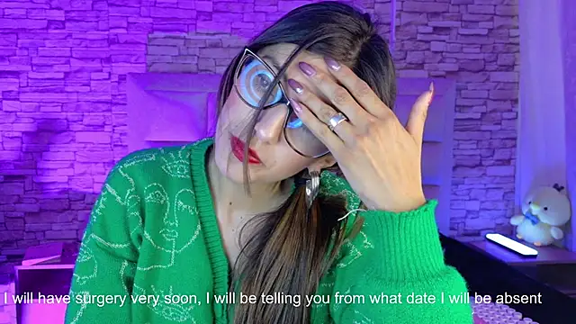 Snapshot of _jade_white_ chatting on 05.06.26 jade white online show from 05.06.26