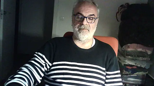Snapshot of Satiro_Sevilla chatting on 01.18.25 Satiro Sevilla online show from 01.18.25