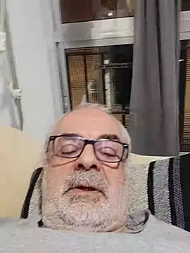 Snapshot of Satiro_Sevilla chatting on 03.16.25 Satiro Sevilla online show from 03.16.25