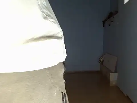 Snapshot of latino_hotxxx chatting on 02.23.26 latino hotxxx online show from 02.23.26