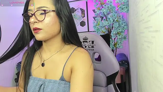 Tiara rr online show from 02.01.26