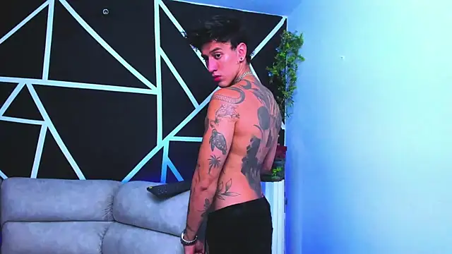 JUSTIN FULLER1 online show from 02.09.25