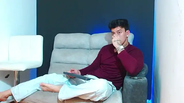 JUSTIN FULLER1 online show from 03.03.26