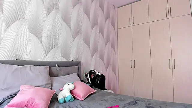 Bambiii bby online show from 02.05.25