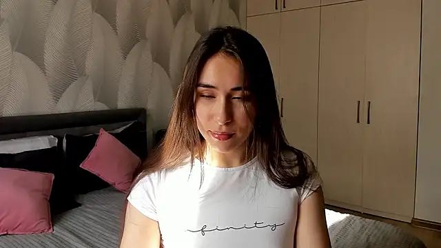 Bambiii bby online show from 04.28.26