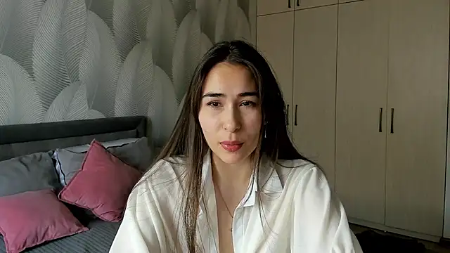 Snapshot of Bambiii_bby chatting on 05.26.26 Bambiii bby online show from 05.26.26