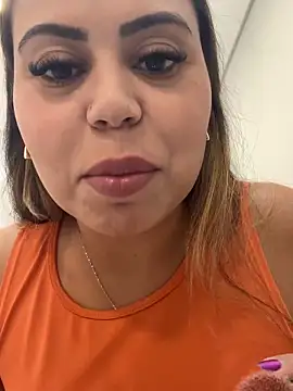 lariic online show from 02.25.26