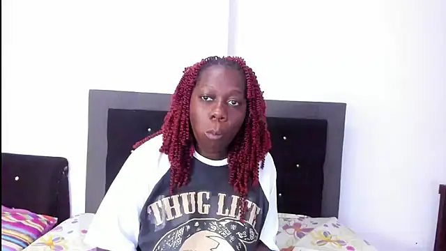 Snapshot of skaysanchez1 chatting on 02.17.25 skaysanchez1 online show from 02.17.25