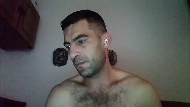 Snapshot of Greecefuck chatting on 07.26.26 Greecefuck online show from 07.26.26