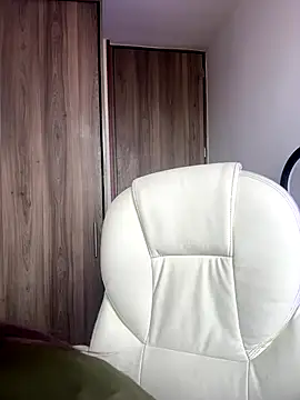 Snapshot of ARITOO_ chatting on 01.08.26 ARITOO online show from 01.08.26