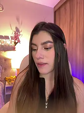 Snapshot of ARITOO_ chatting on 03.04.26 ARITOO online show from 03.04.26