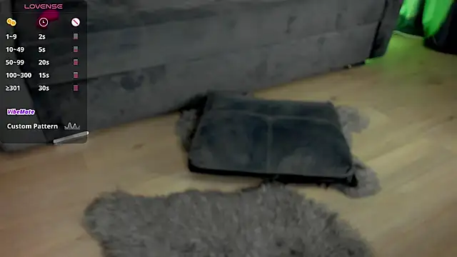 CurlyAnt0 online show from 01.08.25