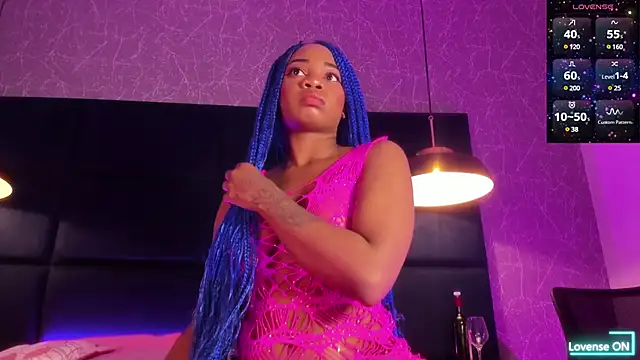 Snapshot of johannaMiller1 chatting on 01.16.25 johannaMiller1 online show from 01.16.25